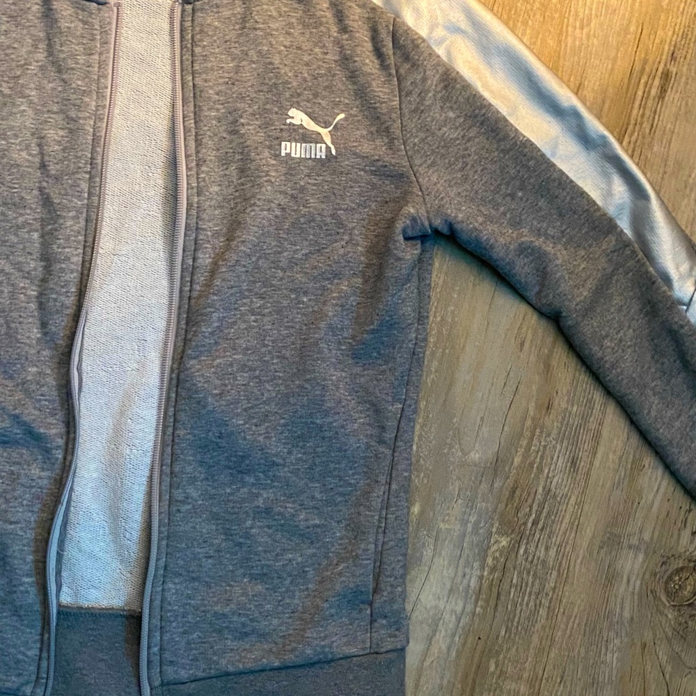 Gray Puma Sweater - Picture 2 of 4